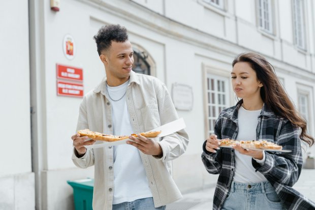 eating street